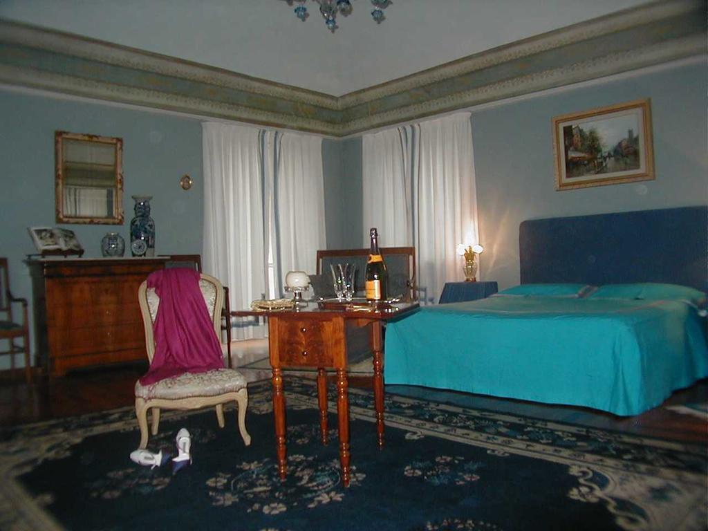 Torre Dei Frati Bed & Breakfast Фоссано Номер фото