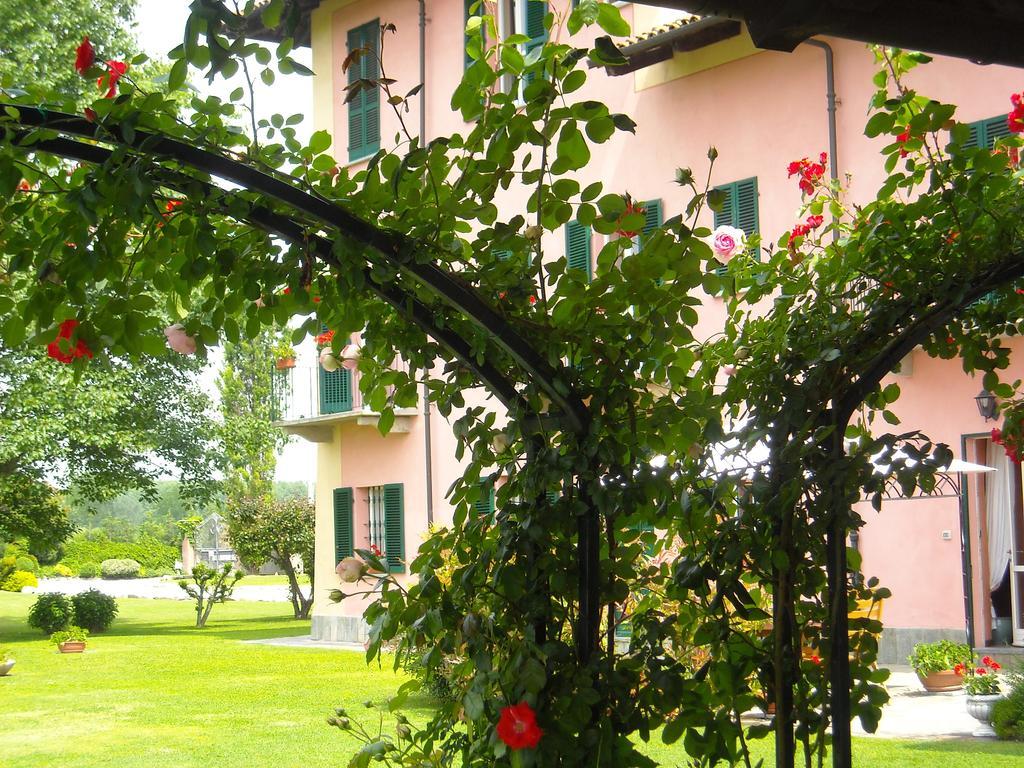 Torre Dei Frati Bed & Breakfast Фоссано Экстерьер фото